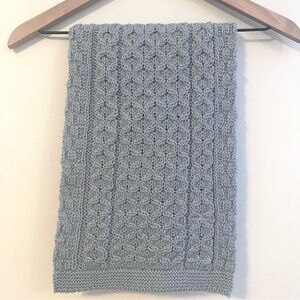 Aran Crafts Women’s 100% Wool Blue Knit Scarf Made in Ireland Gray Blue